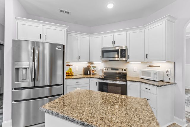 296 Corn Hill Ct, Clarksville, TN 37042
