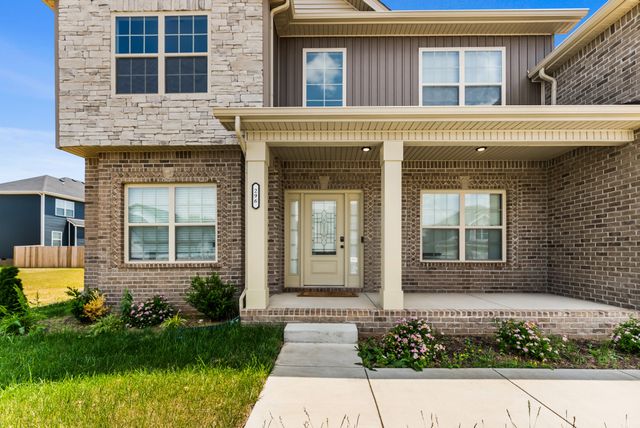 296 Corn Hill Ct, Clarksville, TN 37042