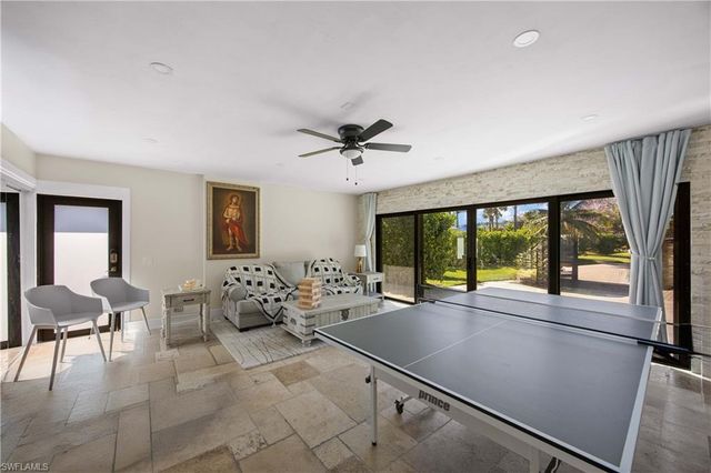 1890 Oakes BLVD # A, Naples, FL 34119