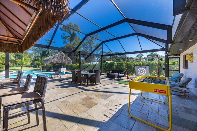 1890 Oakes BLVD # A, Naples, FL 34119