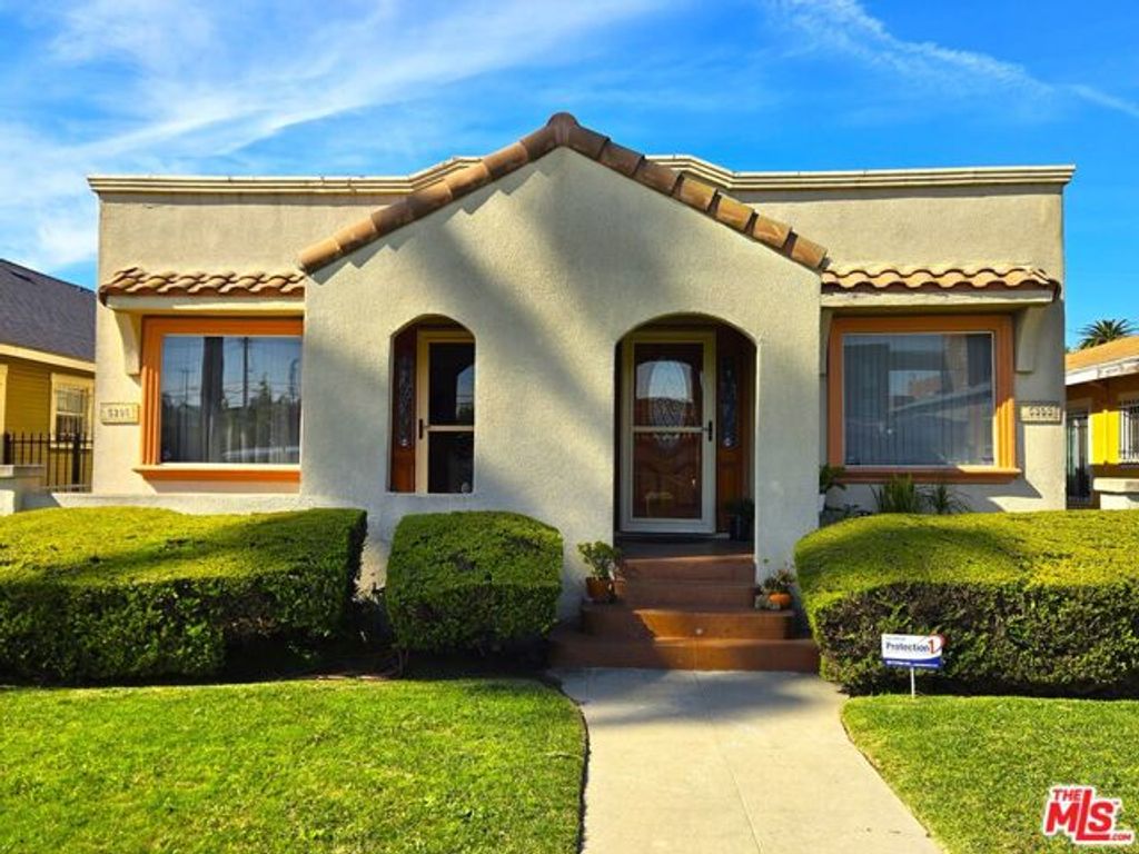 5303 S Manhattan Place, Los Angeles, CA 90062