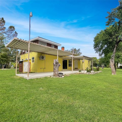 138 Seminole Trail, Whitney, TX 76692