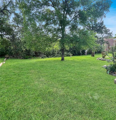 138 Seminole Trail, Whitney, TX 76692