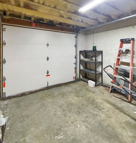 138 Seminole Trail, Whitney, TX 76692