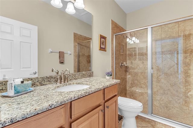 877 STRATHMORE DRIVE, Orlando, FL 32803