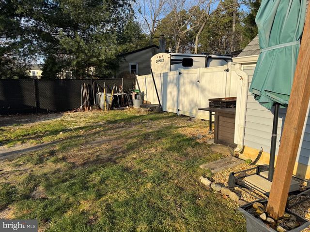 19 N CENTRAL AVE, Sicklerville, NJ 08081