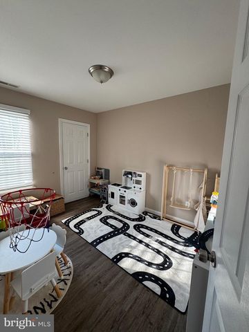 19 N CENTRAL AVE, Sicklerville, NJ 08081