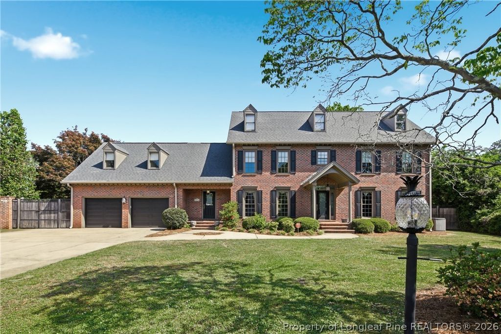 437 Kingsford Road, Fayetteville, NC 28314 — exterior