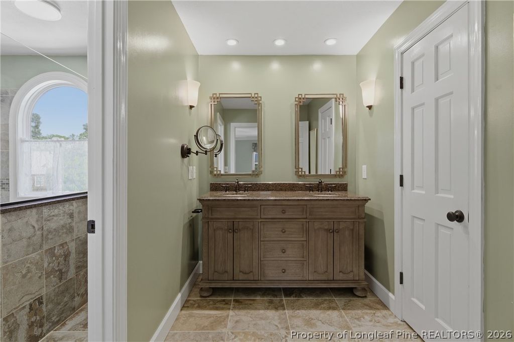 437 Kingsford Road, Fayetteville, NC 28314 — photo 21