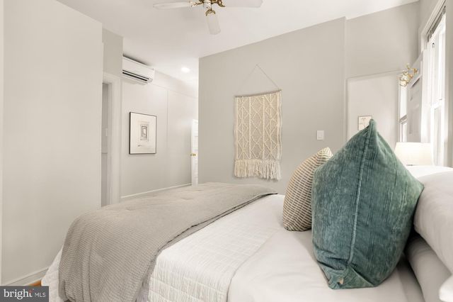1819 KENYON ST NW, Washington, DC 20010