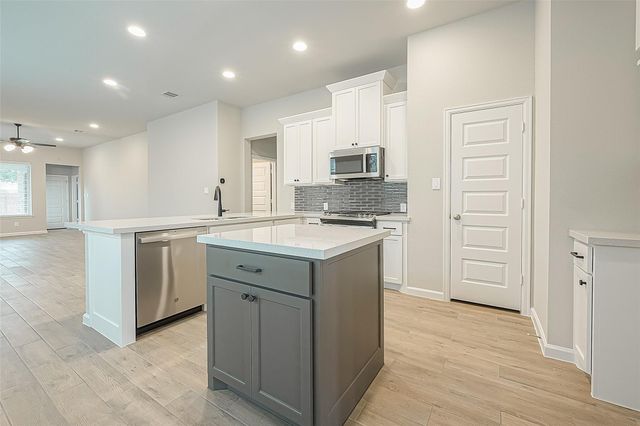 4243 Colony Lane, Missouri City, TX 77459