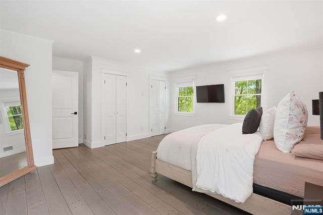 219 W Saddle River Road, Saddle River, NJ 07458