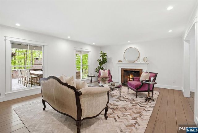 219 W Saddle River Road, Saddle River, NJ 07458