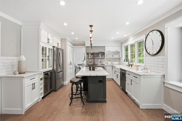 219 W Saddle River Road, Saddle River, NJ 07458