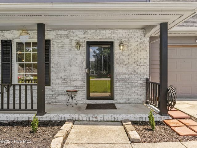 201 Suffolk Court, Jacksonville, NC 28546