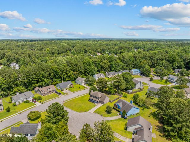 201 Suffolk Court, Jacksonville, NC 28546