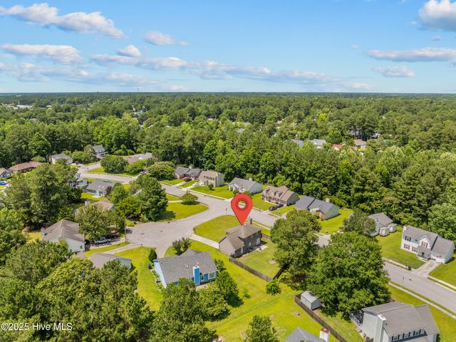 201 Suffolk Court, Jacksonville, NC 28546