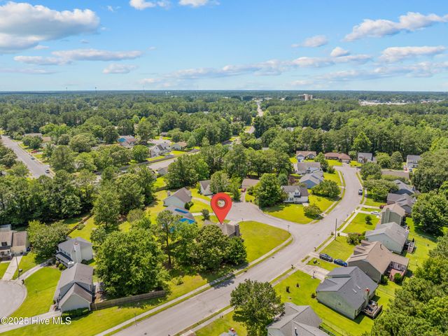201 Suffolk Court, Jacksonville, NC 28546