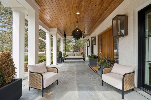 1027 Lakeview Drive, Mount Pleasant, SC 29464