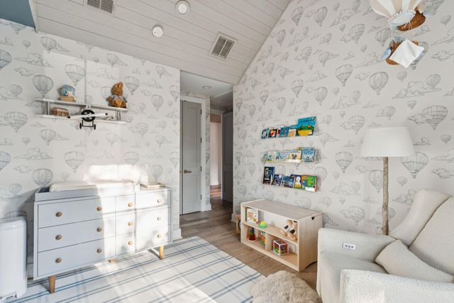 1027 Lakeview Drive, Mount Pleasant, SC 29464