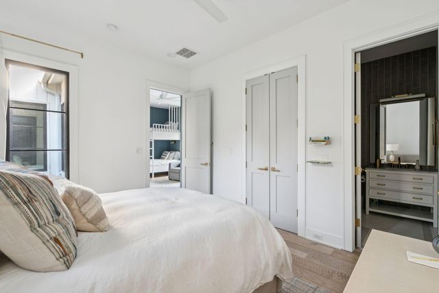 1027 Lakeview Drive, Mount Pleasant, SC 29464