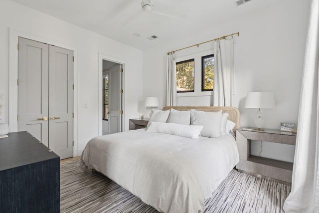 1027 Lakeview Drive, Mount Pleasant, SC 29464