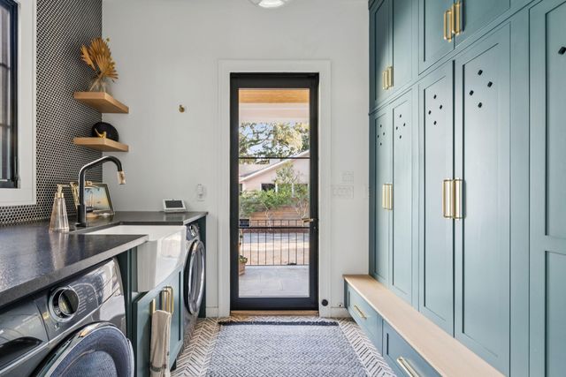 1027 Lakeview Drive, Mount Pleasant, SC 29464