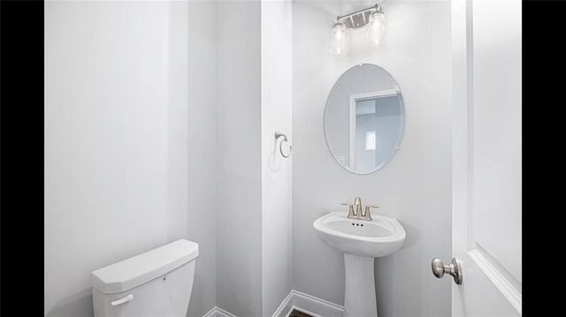 3792 Oak Rdige Drive Hastings, Buford, GA 30519