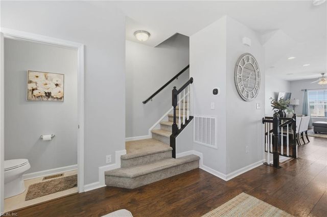 404 Spring Hill PL, Smithfield, VA 23430