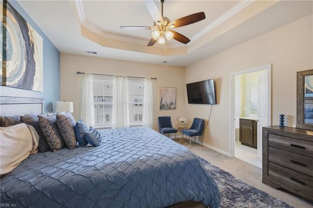 404 Spring Hill PL, Smithfield, VA 23430