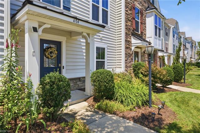 404 Spring Hill PL, Smithfield, VA 23430
