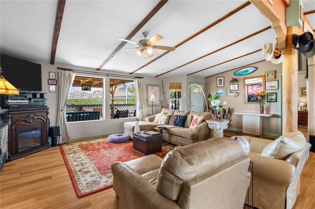 1193 S Dome Road, Golden Valley, AZ 86413