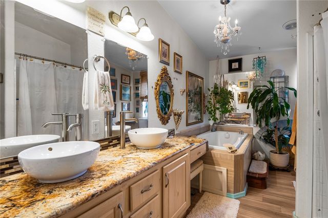 1193 S Dome Road, Golden Valley, AZ 86413