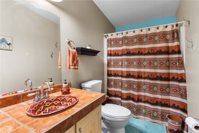 1193 S Dome Road, Golden Valley, AZ 86413