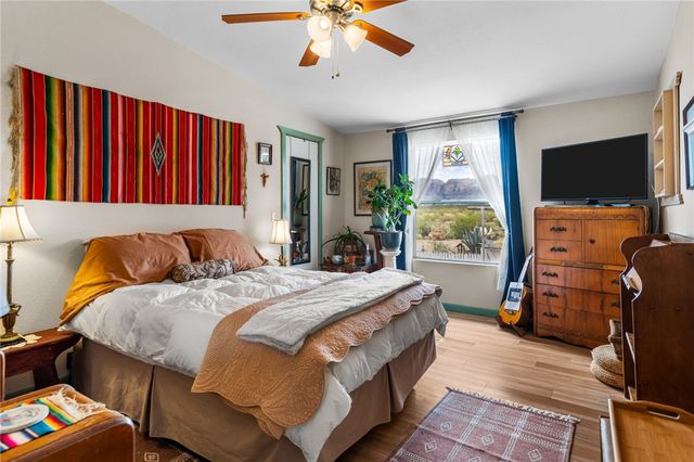 1193 S Dome Road, Golden Valley, AZ 86413