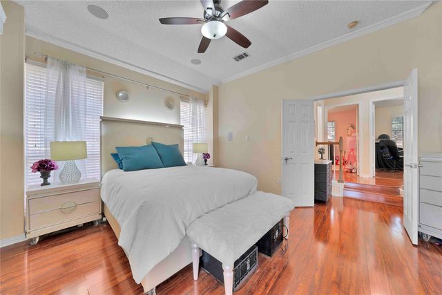 9352 Riverwalk Lane, Irving, TX 75063