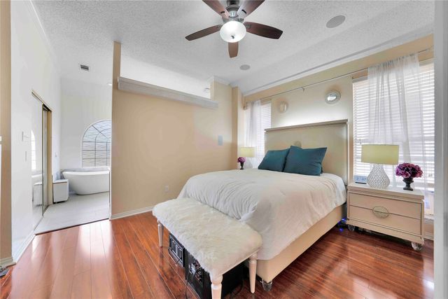 9352 Riverwalk Lane, Irving, TX 75063