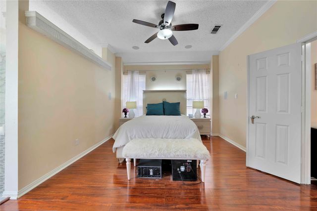 9352 Riverwalk Lane, Irving, TX 75063