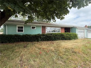 26 Ledge Drive, West Warwick, RI 02893