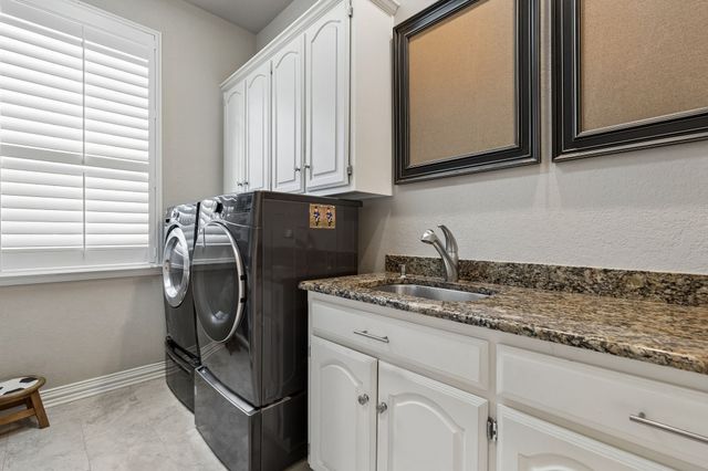 1420 BENT CREEK Drive, Southlake, TX 76092
