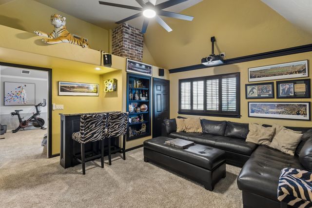 1420 BENT CREEK Drive, Southlake, TX 76092
