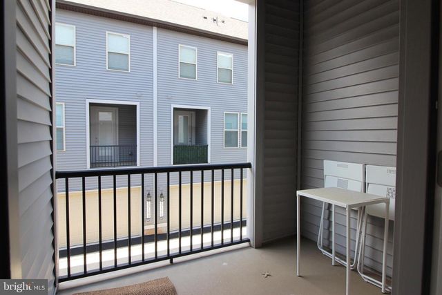 2107 ACADIA RD, Herndon, VA 20170