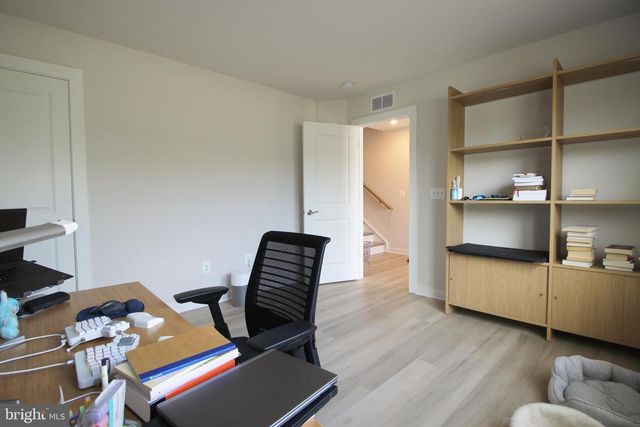 2107 ACADIA RD, Herndon, VA 20170