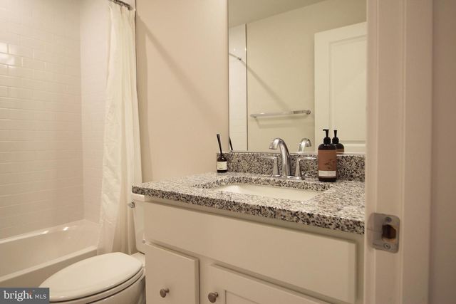 2107 ACADIA RD, Herndon, VA 20170