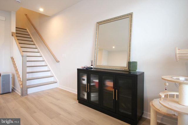 2107 ACADIA RD, Herndon, VA 20170