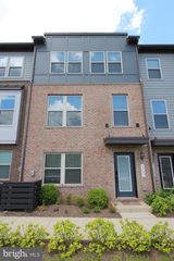 2107 ACADIA RD, Herndon, VA 20170