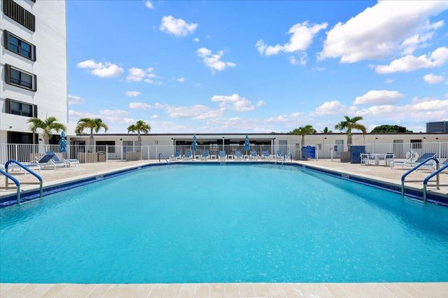 1200 Marine Way 304, North Palm Beach, FL 33408