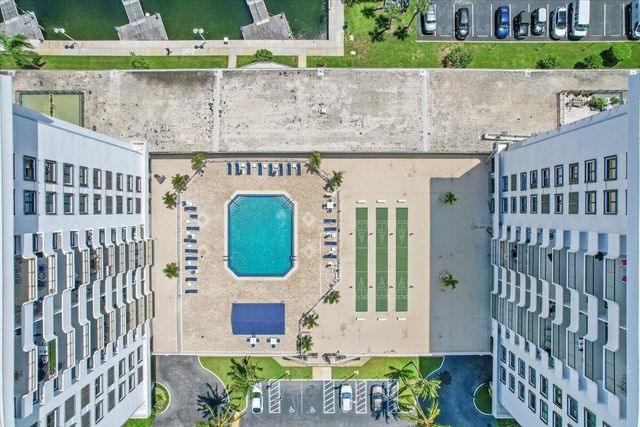1200 Marine Way 304, North Palm Beach, FL 33408