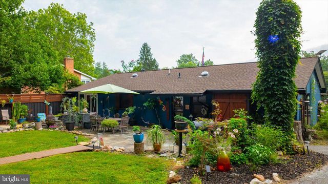 61 NATALIE LN, Harpers Ferry, WV 25425
