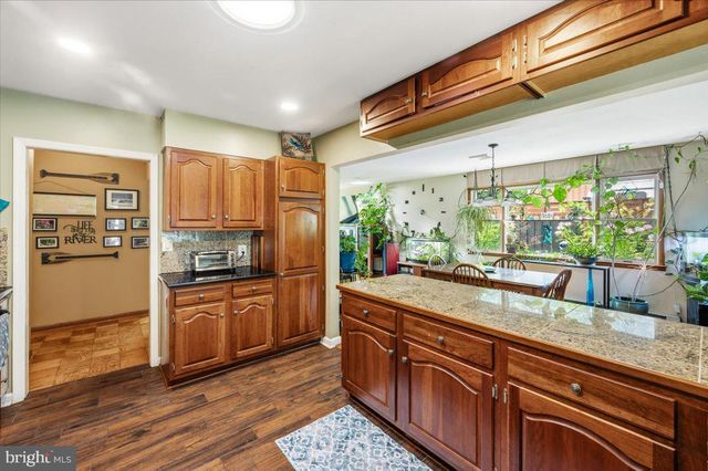 61 NATALIE LN, Harpers Ferry, WV 25425